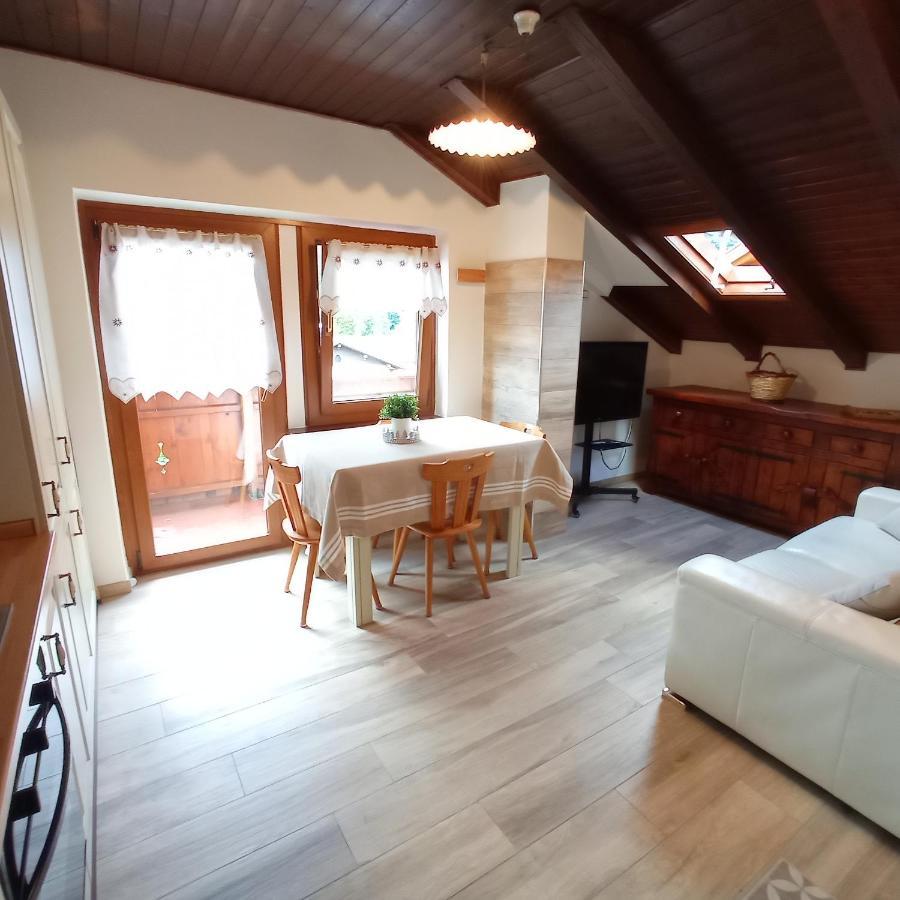 La Mansarda Di Sabina. Apartment เฟียรา ดี พรีเมียโร ภายนอก รูปภาพ